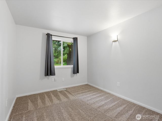 14738 SE 244th Street, Kent, WA 98042