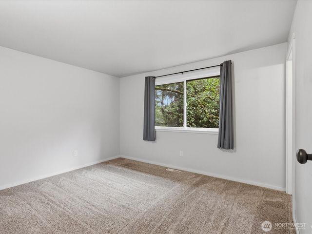 14738 SE 244th Street, Kent, WA 98042