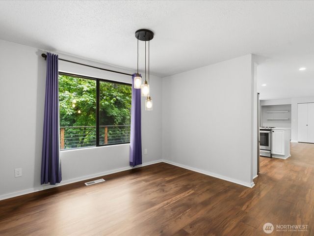 14738 SE 244th Street, Kent, WA 98042