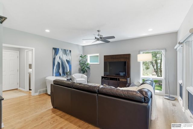 3404 S 219th Street, Elkhorn, NE 68022