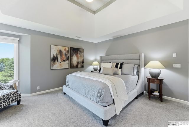 3404 S 219th Street, Elkhorn, NE 68022