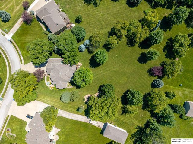 3404 S 219th Street, Elkhorn, NE 68022