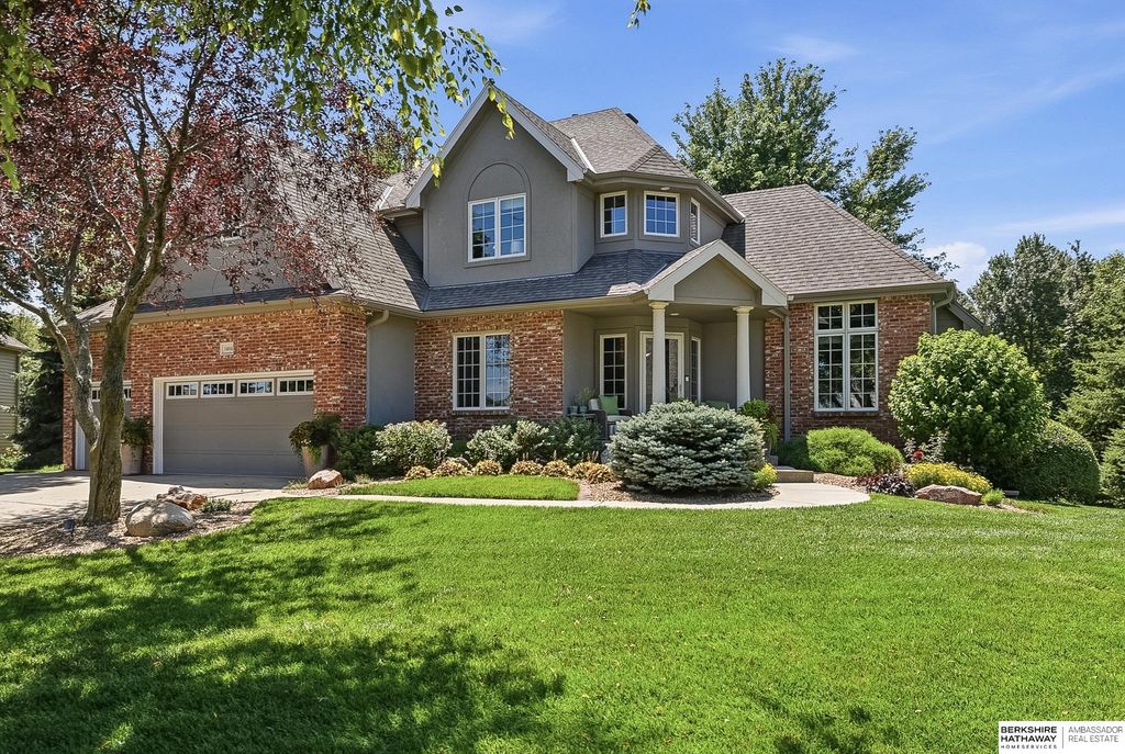 3404 S 219th Street, Elkhorn, NE 68022