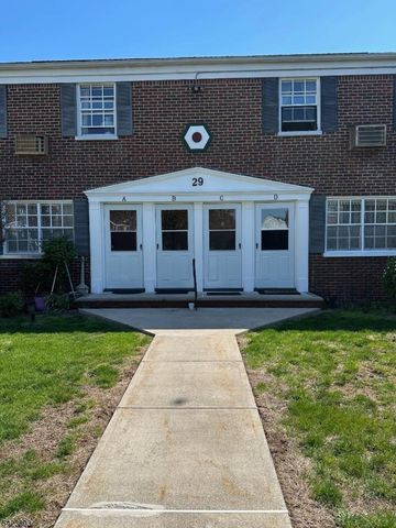 29 Colfax Manor D, Roselle Park Boro, NJ 07204