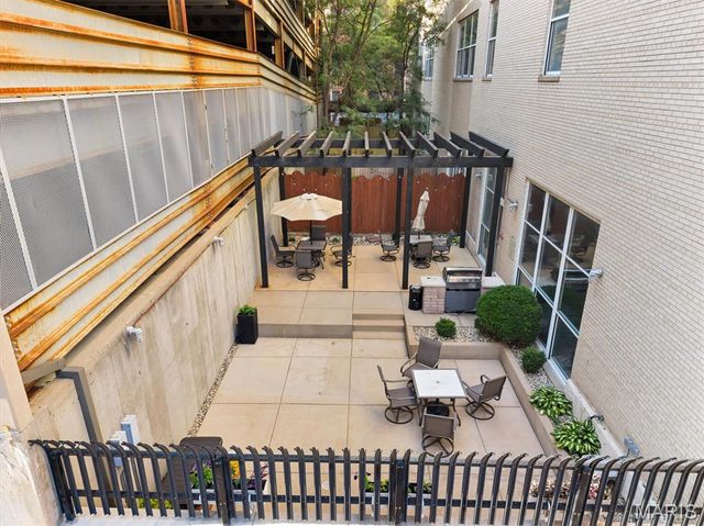 1511 Locust Street 610, St Louis, MO 63103