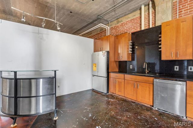 1511 Locust Street 610, St Louis, MO 63103