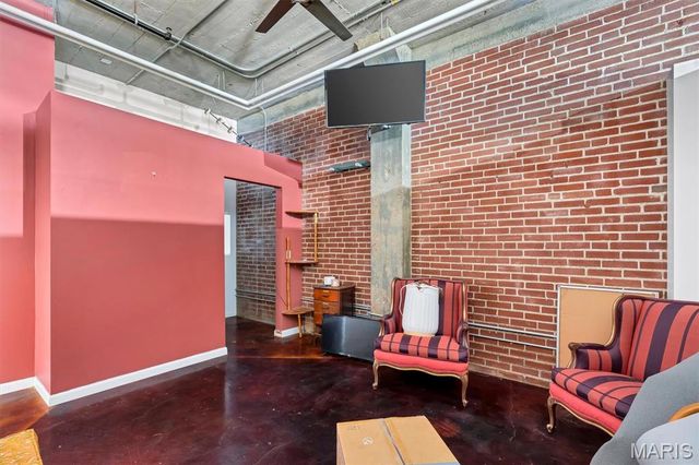 1511 Locust Street 610, St Louis, MO 63103