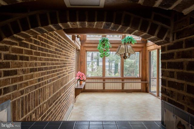 1518 COUNTRY CLUB DR, Lancaster, PA 17601