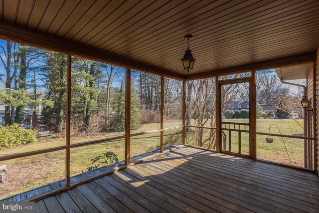 1518 COUNTRY CLUB DR, Lancaster, PA 17601