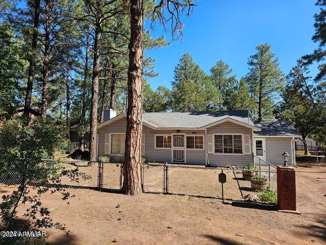 140 W NIKOLAUS --, Show Low, AZ 85901