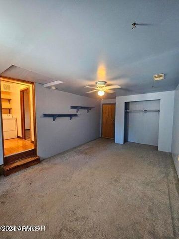 140 W NIKOLAUS --, Show Low, AZ 85901