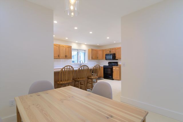 64 Maple Street, Chester, VT 05143