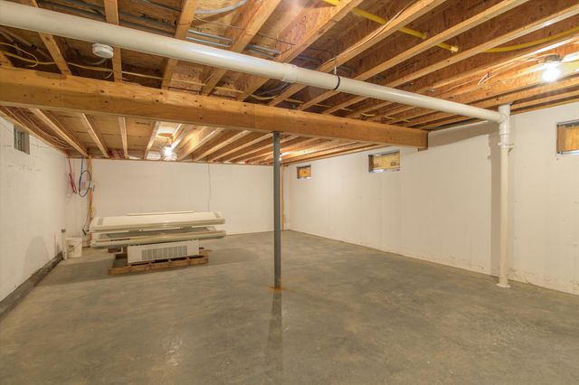 64 Maple Street, Chester, VT 05143
