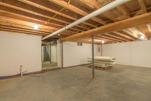 64 Maple Street, Chester, VT 05143