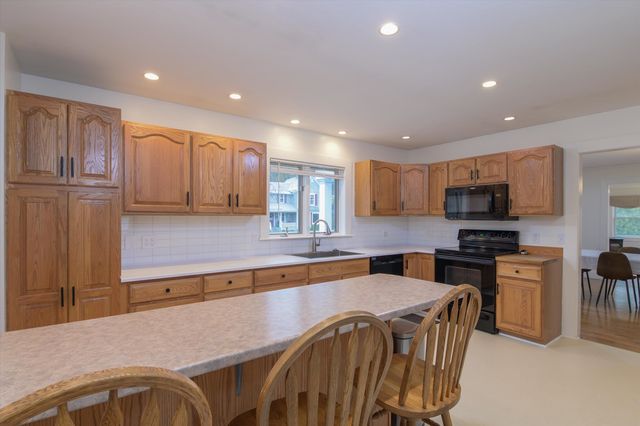64 Maple Street, Chester, VT 05143