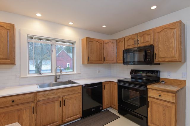 64 Maple Street, Chester, VT 05143