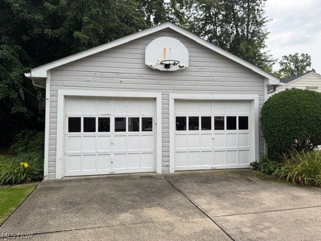 2614 E Erie Avenue, Lorain, OH 44052