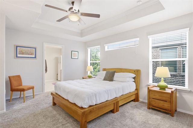 1050 Kenney Fort XING 13, Round Rock, TX 78665