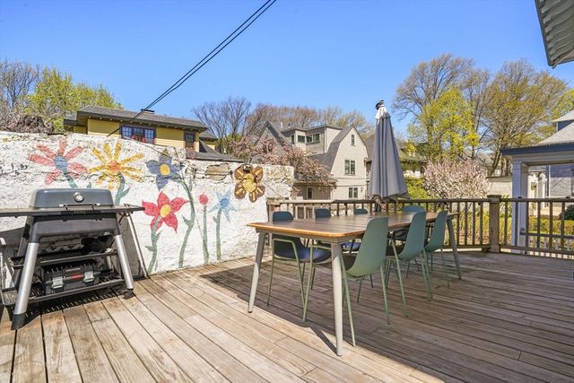 33-35 Russell Street 1, Brookline, MA 02446