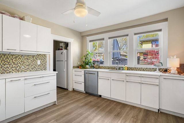 33-35 Russell Street 1, Brookline, MA 02446