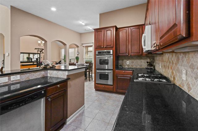 21114 Natchez Crossing Drive, Richmond, TX 77406