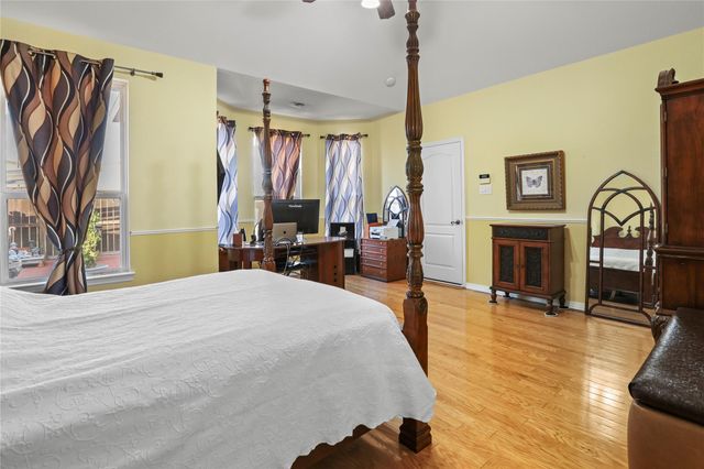 21114 Natchez Crossing Drive, Richmond, TX 77406