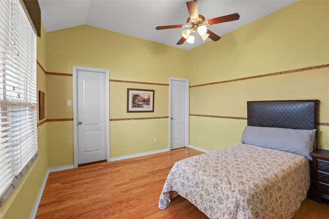 21114 Natchez Crossing Drive, Richmond, TX 77406