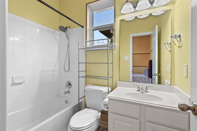 21114 Natchez Crossing Drive, Richmond, TX 77406