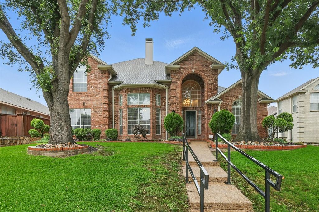 1057 Cornell Drive, Carrollton, TX 75007