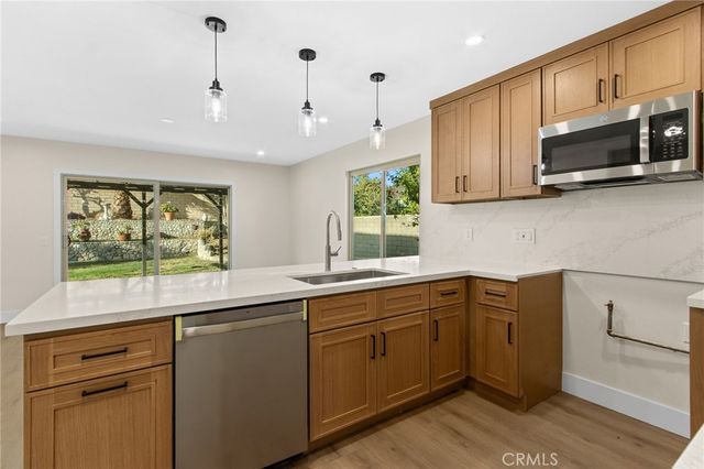 10002 Ashford Court, Rancho Cucamonga, CA 91730