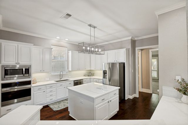 5653 Widgeon Way, Frisco, TX 75034