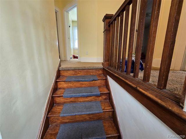 11351 Mcdougall Street, Hamtramck, MI 48212