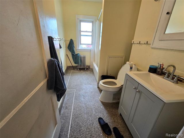11351 Mcdougall Street, Hamtramck, MI 48212