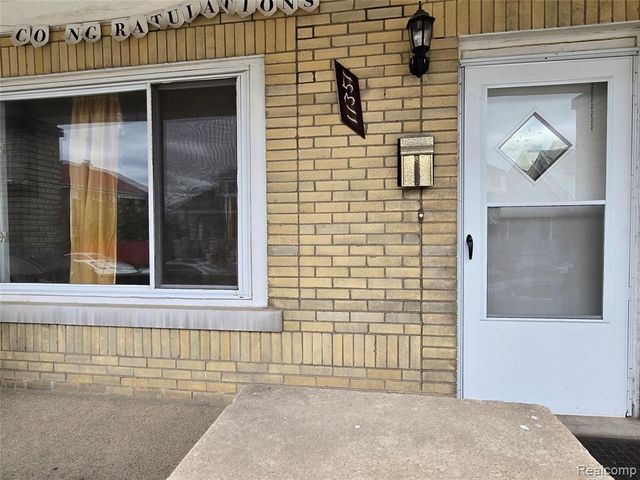 11351 Mcdougall Street, Hamtramck, MI 48212