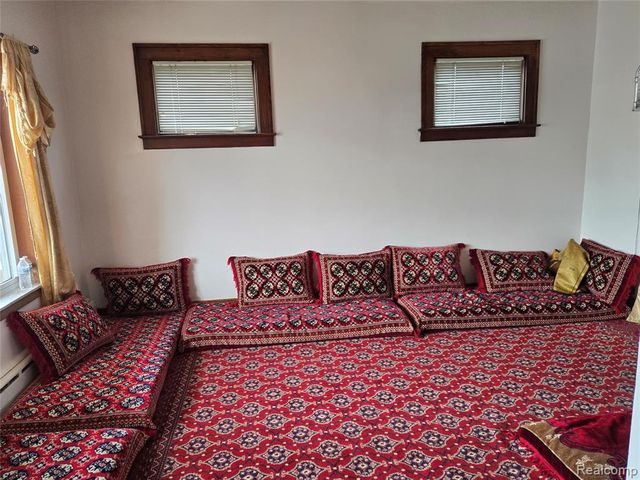 11351 Mcdougall Street, Hamtramck, MI 48212
