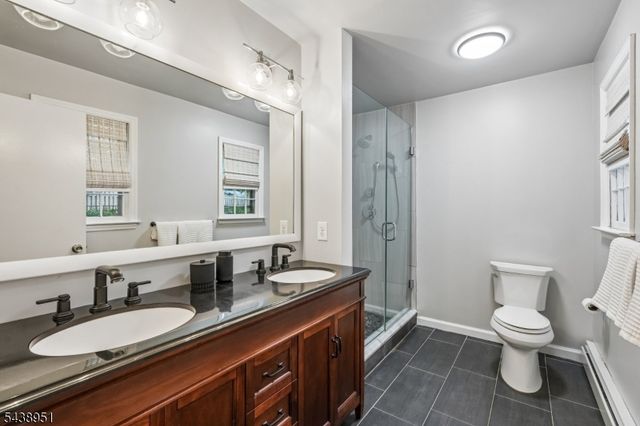 275 Wyoming Ave, Maplewood Twp., NJ 07040