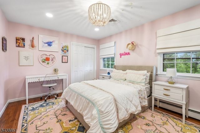 275 Wyoming Ave, Maplewood Twp., NJ 07040
