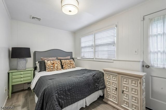 275 Wyoming Ave, Maplewood Twp., NJ 07040