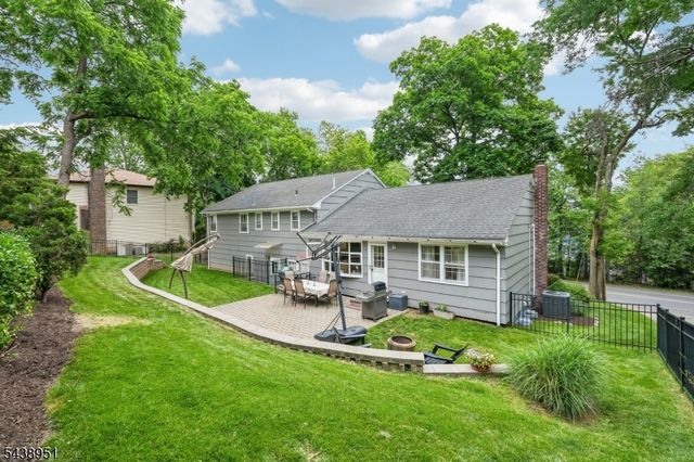 275 Wyoming Ave, Maplewood Twp., NJ 07040