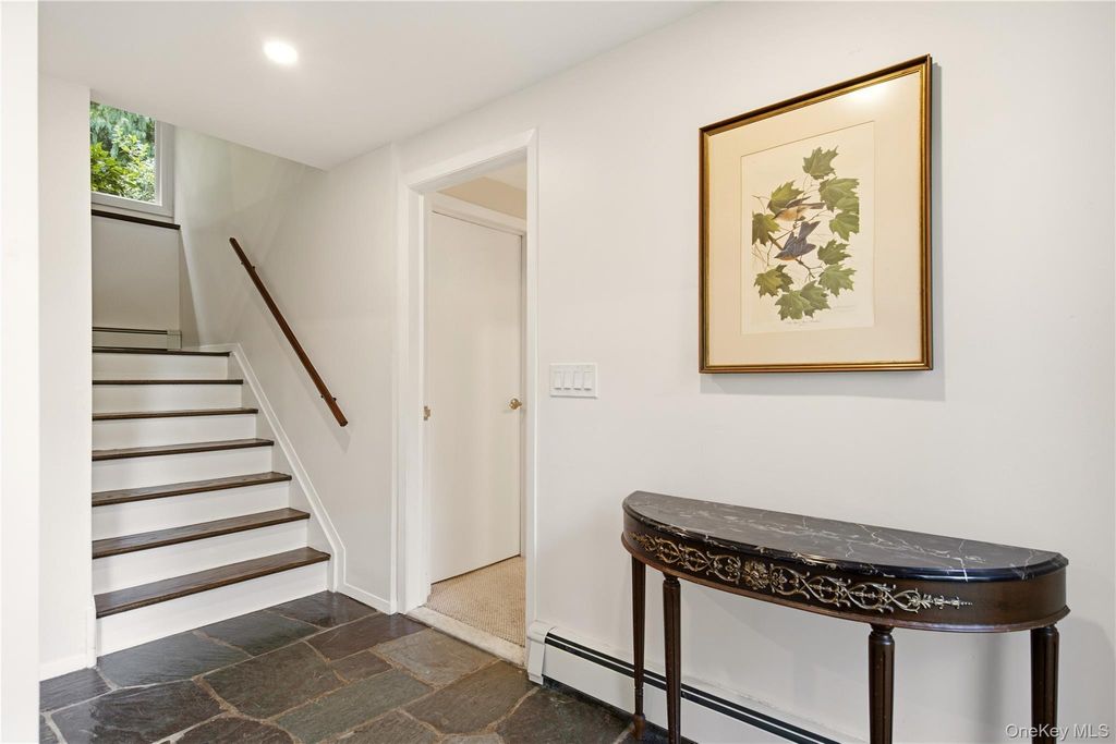 12 Sandy Hollow Road, Northport, NY 11768 — photo 4