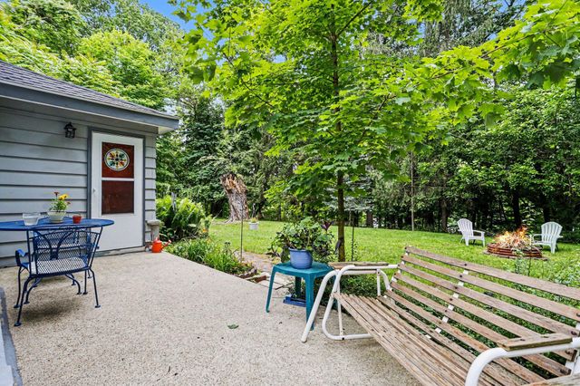 330 Catherine Court, Allegan City, MI 49010