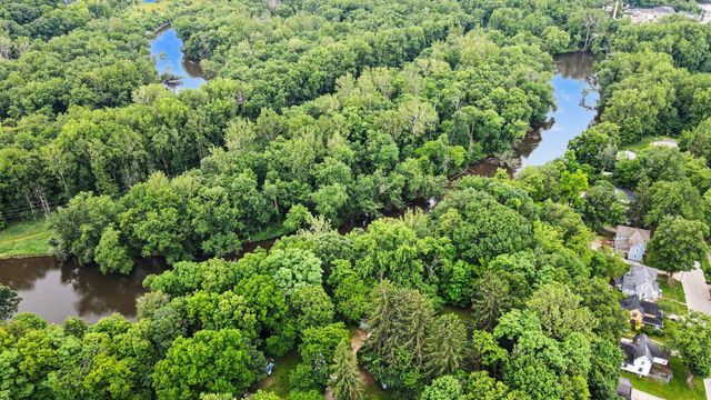 330 Catherine Court, Allegan City, MI 49010