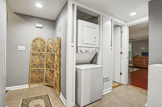 330 Catherine Court, Allegan City, MI 49010