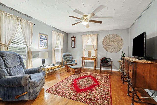330 Catherine Court, Allegan City, MI 49010
