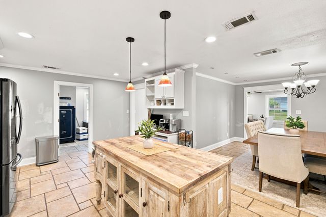 4855 Stitzle Road, Crandall, TX 75114