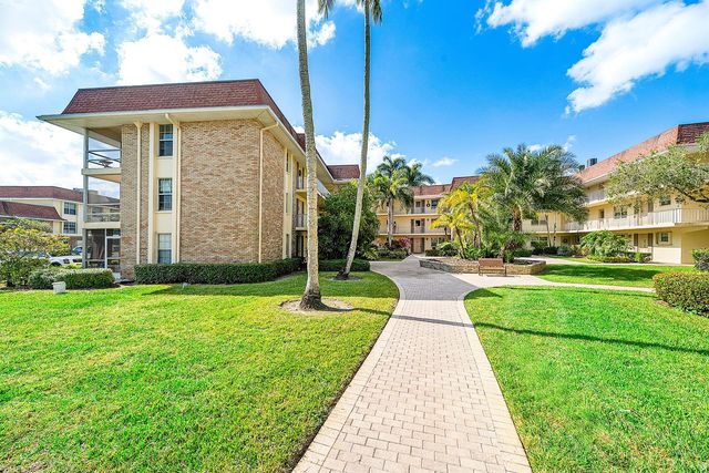 5540 Tamberlane Circle 221, Palm Beach Gardens, FL 33418