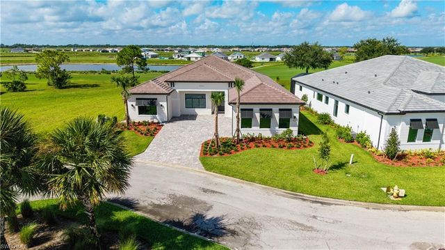 3399 Chestnut Grove DR, Alva, FL 33920