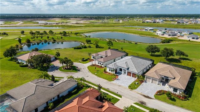 3399 Chestnut Grove DR, Alva, FL 33920