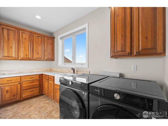 15501 Fairway Dr, Commerce City, CO 80022