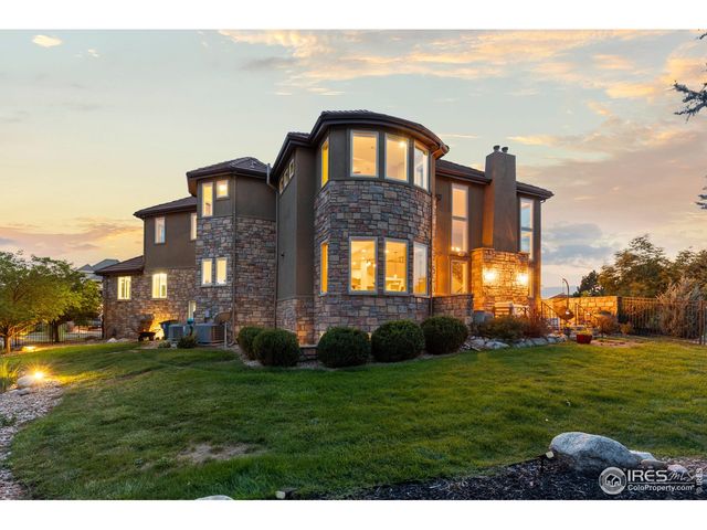 15501 Fairway Dr, Commerce City, CO 80022